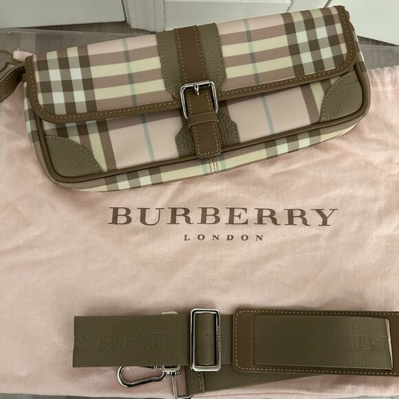 Burberry Pink Nova Check Convertible Clutch Bag - Picture 2 of 4